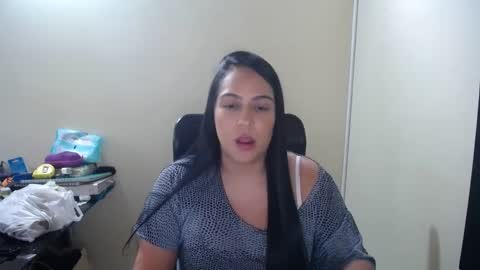 Snapshot of neny445 chatting on January 27, 1:30 pm kelly lopez online show from January 27, 1:30 pm