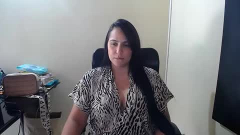 Snapshot of neny445 chatting on February 26, 6:54 pm kelly lopez online show from February 26, 6:54 pm