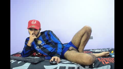 Snapshot of neo_latin chatting on October 30, 5:09 am neo_latin online show from October 30, 5:09 am