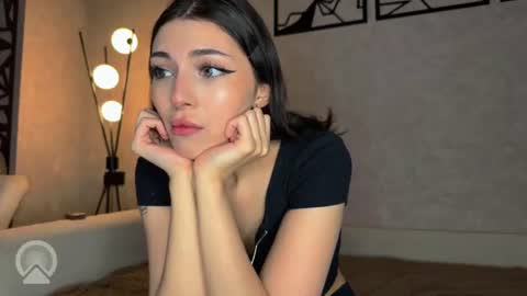 Snapshot of neo_moon1 chatting on July 13, 5:38 pm neo_moon1 online show from July 13, 5:38 pm