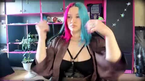 Snapshot of neon_baddie chatting on July 14, 8:08 am Ada online show from July 14, 8:08 am