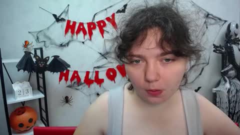 NeonilaLisova online show from October 24, 5:15 am