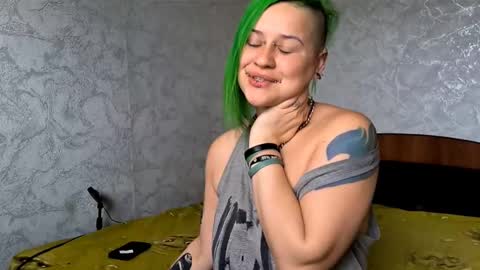 Snapshot of neonnectar_ chatting on October 14, 8:48 am Ada online show from October 14, 8:48 am