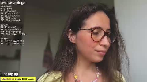 Snapshot of neonquack chatting on June 29, 10:15 am Riley online show from June 29, 10:15 am
