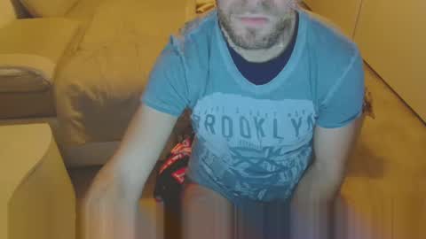 Snapshot of nerchia_89 chatting on December 5, 10:23 pm Nerchia89 online show from December 5, 10:23 pm