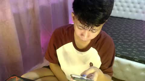 Snapshot of nerdy_nate chatting on July 5, 10:17 pm Ethan online show from July 5, 10:17 pm