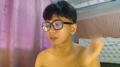 Snapshot of nerdy_nate chatting on July 14, 11:21 pm Ethan online show from July 14, 11:21 pm