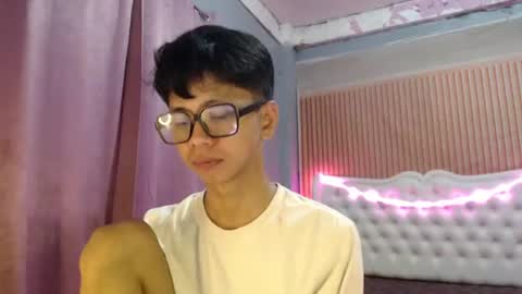 Snapshot of nerdy_nate chatting on July 18, 10:13 pm Ethan online show from July 18, 10:13 pm