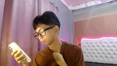 Snapshot of nerdy_nate chatting on July 20, 9:50 pm Ethan online show from July 20, 9:50 pm