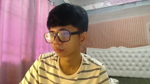 Snapshot of nerdy_nate chatting on July 28, 4:30 am Ethan online show from July 28, 4:30 am