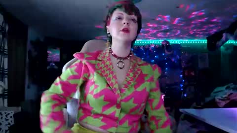 Snapshot of nerdy_squirty chatting on May 24, 5:12 am NerdySquirty online show from May 24, 5:12 am
