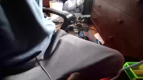 nerdyboi22 online show from October 14, 7:03 pm