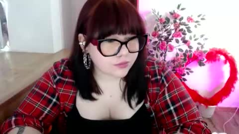 Snapshot of nereia chatting on May 14, 8:21 am nereia online show from May 14, 8:21 am