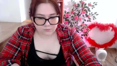 Snapshot of nereia chatting on May 25, 8:15 pm nereia online show from May 25, 8:15 pm