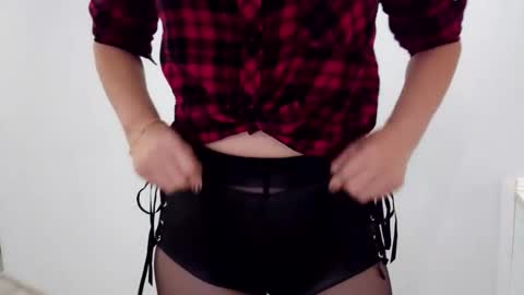 Crystal New online show from November 28, 8:50 am