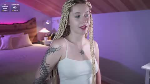 Snapshot of nerissa_xo chatting on June 30, 1:01 pm Nerissa online show from June 30, 1:01 pm