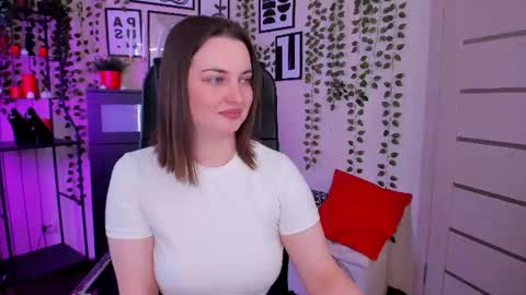 Snapshot of nero_asta chatting on July 11, 11:13 am nero_asta online show from July 11, 11:13 am