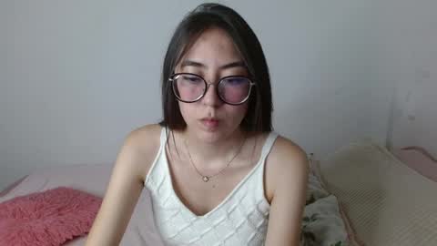 Nessa online show from May 7, 9:53 pm
