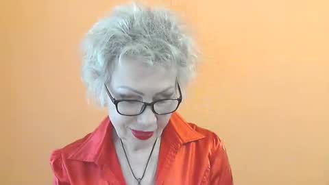 Snapshot of nessyjenixs chatting on May 18, 12:55 pm NessyJenixs online show from May 18, 12:55 pm