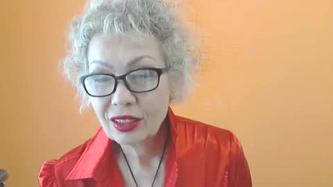 Snapshot of nessyjenixs chatting on May 19, 7:15 am NessyJenixs online show from May 19, 7:15 am