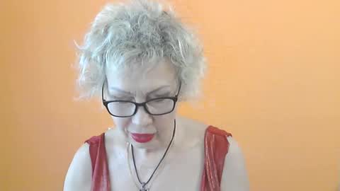 Snapshot of nessyjenixs chatting on June 9, 7:31 am NessyJenixs online show from June 9, 7:31 am