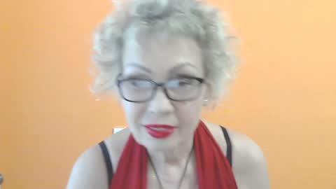 Snapshot of nessyjenixs chatting on June 12, 1:21 pm NessyJenixs online show from June 12, 1:21 pm