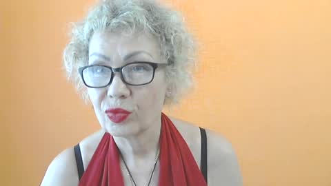 Snapshot of nessyjenixs chatting on June 23, 8:01 am NessyJenixs online show from June 23, 8:01 am