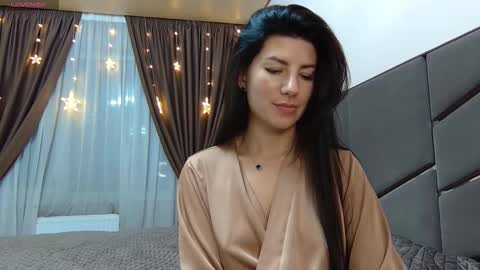 Snapshot of nessystar chatting on December 4, 4:05 pm Nessy online show from December 4, 4:05 pm