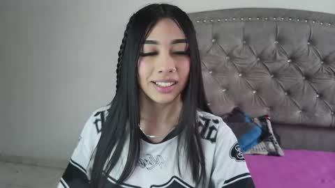 nesuko_kamado online show from November 26, 12:39 pm