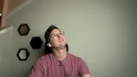 RyRy online show from December 7, 4:09 am