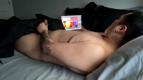 Snapshot of never___satisfied chatting on March 9, 4:11 pm never___satisfied online show from March 9, 4:11 pm