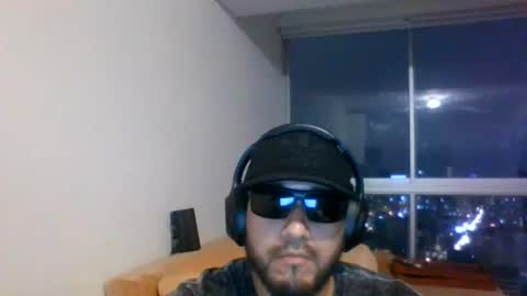 Snapshot of new_guy_551 chatting on June 17, 12:24 am New guy 551 online show from June 17, 12:24 am