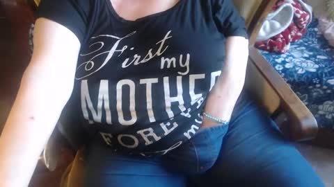 Lilly  online show from January 30, 11:11 am