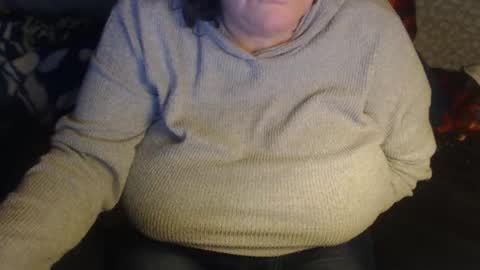 Lilly  online show from February 2, 5:06 am