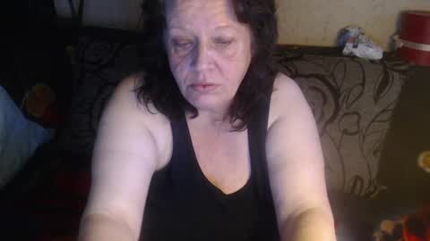 Snapshot of new_milf chatting on June 26, 2:27 am Lilly online show from June 26, 2:27 am