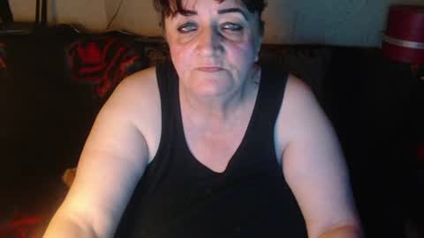 Snapshot of new_milf chatting on July 7, 6:34 pm Lilly online show from July 7, 6:34 pm