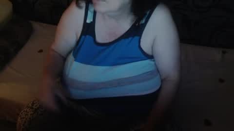 Snapshot of new_milf chatting on July 13, 2:14 am Lilly online show from July 13, 2:14 am