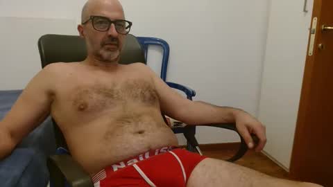 simi online show from September 21, 6:20 pm