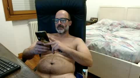 Snapshot of new_simi_74 chatting on June 18, 6:23 pm simi online show from June 18, 6:23 pm