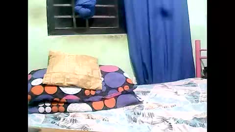Snapshot of new_taboo_fetishqueen chatting on June 9, 3:01 pm mariapaula online show from June 9, 3:01 pm