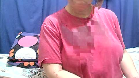 Snapshot of new_taboo_fetishqueen chatting on June 15, 1:41 am mariapaula online show from June 15, 1:41 am