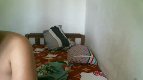 Snapshot of newest_star69 chatting on January 27, 4:09 am Lucy Pearl online show from January 27, 4:09 am