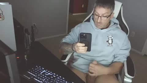 newevo online show from October 6, 8:28 pm