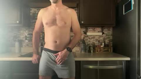 newguy_097 online show from November 3, 10:53 pm