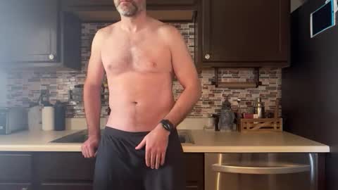 newguy_097 online show from November 26, 7:04 pm