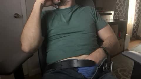 Snapshot of newguy_097 chatting on January 7, 8:00 pm newguy_097 online show from January 7, 8:00 pm