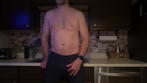 Snapshot of newguy_097 chatting on January 9, 2:58 am newguy_097 online show from January 9, 2:58 am