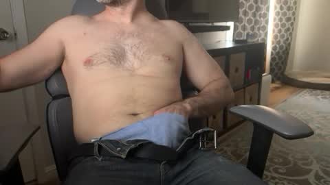 Snapshot of newguy_097 chatting on January 14, 9:42 pm newguy_097 online show from January 14, 9:42 pm