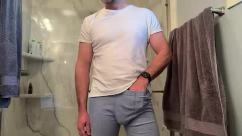 Snapshot of newguy_097 chatting on February 15, 3:09 pm newguy_097 online show from February 15, 3:09 pm