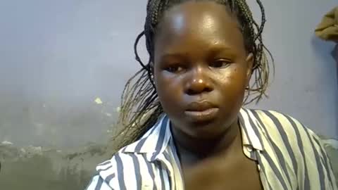 ryena and pam online show from April 26, 5:05 am